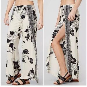 Billabong adventure pants Floral Wide-Leg Pants with Side Slits